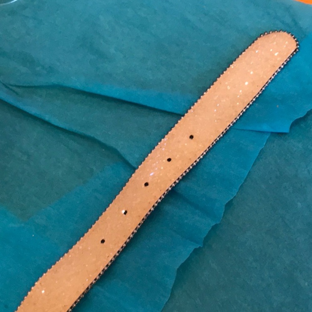 Belt blingy - Picture 3 of 5